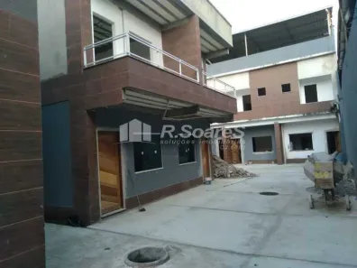 Casa de Condomínio com 2 Quartos à venda, 80m² no Padre Miguel, Rio de Janeiro