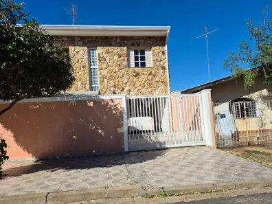 Casa com 3 Quartos para alugar, 150m² no Jardim Santa Genebra II (Barão Geraldo), Campinas