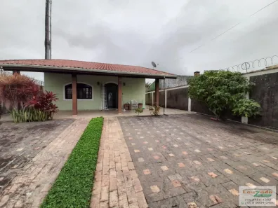 Casa com 3 Quartos à venda, 200m² no Cidade Balneária Nova Peruíbe, Peruíbe