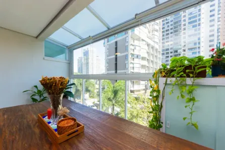 Apartamento com 2 Quartos à venda, 60m² no Jardim das Acácias, São Paulo