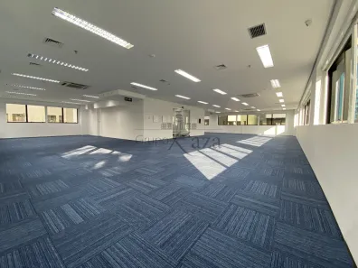 Prédio Comercial com 12 Quartos à venda, 2452m² no Vila Mariana, São Paulo