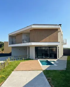 Casa de Condomínio com 3 Quartos para alugar, 179m² no Parque Brasil 500, Campinas
