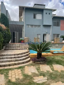 Prédio Comercial com 4 Quartos para alugar, 621m² no Jardim São Carlos, Campinas