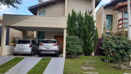 Sobrado com 3 Quartos à venda, 212m² no Flor do Vale, Tremembé