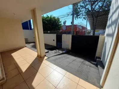 Casa com 2 Quartos à venda, 101m² no Vila Falcão, Bauru