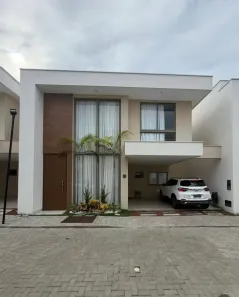 Casa de Condomínio com 4 Quartos à venda, 151m² no Buraquinho, Lauro de Freitas