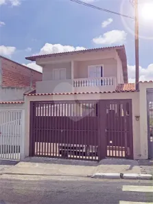 Sobrado com 4 Quartos à venda, 217m² no Vila Nair, São Paulo