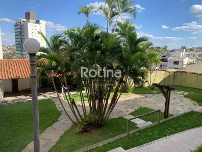 Casa com 3 Quartos à venda, 351m² no Lídice, Uberlândia