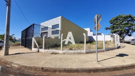 Lote/Terreno para alugar, 330m² no Loteamento Portal do Vale II, Uberlândia