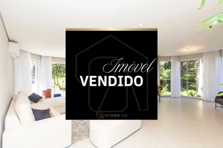 Casa de Condomínio com 4 Quartos à venda, 393m² no Uberaba, Curitiba
