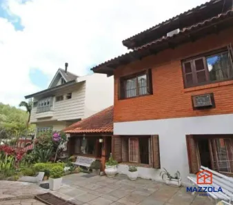 Casa com 3 Quartos para alugar, 287m² no Teresópolis, Porto Alegre