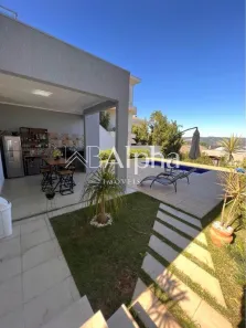 Casa de Condomínio com 3 Quartos para alugar, 223m² no Alphaville, Santana de Parnaíba