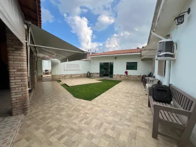Casa com 5 Quartos à venda, 582m² no Brás, São Paulo