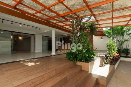 Casa com 5 Quartos à venda, 305m² no Centro, Betim