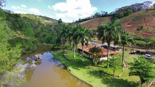 Fazenda/Sítio com 4 Quartos à venda, 594000m² no Igrejinha, Juiz de Fora