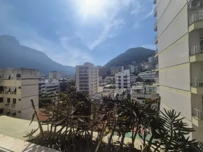 Apartamento com 2 Quartos para alugar, 105m² no Lagoa, Rio de Janeiro