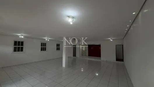 Sala Comercial à venda, 135m² no Palace Hotel, Canela