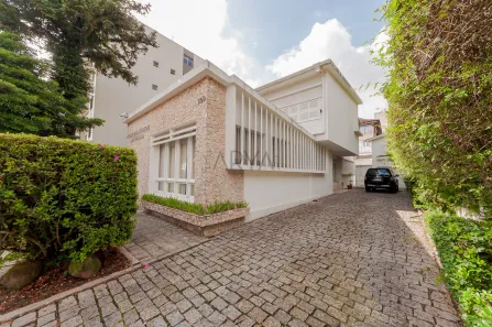 Imóvel Comercial à venda, 730m² no São Francisco, Curitiba