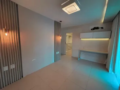 Casa de Condomínio com 3 Quartos à venda, 240m² no Cidade Alpha, Eusébio