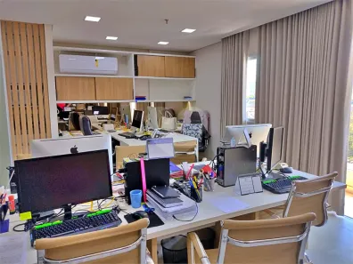 Sala Comercial à venda, 60m² no Real Parque, São Paulo