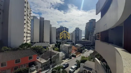 Apartamento com 3 Quartos à venda, 93m² no Centro, Florianópolis