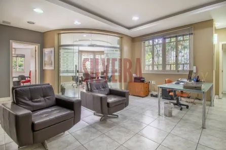 Ponto Comercial à venda, 500m² no São João, Porto Alegre