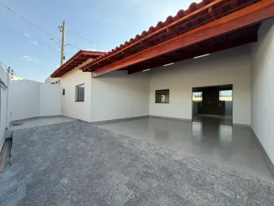 Casa com 2 Quartos à venda, 10m² no Centro, Araxá