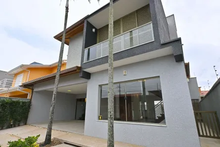 Sobrado com 4 Quartos à venda, 216m² no Bal Stella Maris, Peruíbe