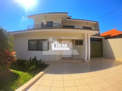 Sobrado com 3 Quartos à venda, 248m² no Oficinas, Ponta Grossa