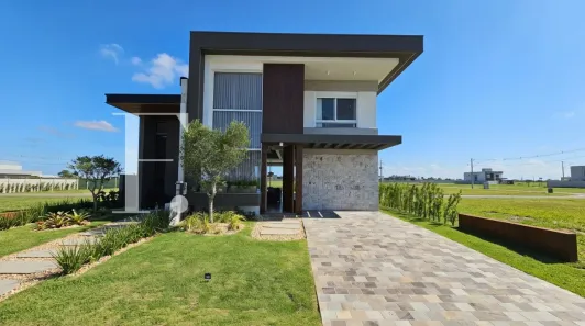 Sobrado com 4 Quartos à venda, 189m² no Rainha do Mar, Xangri-lá
