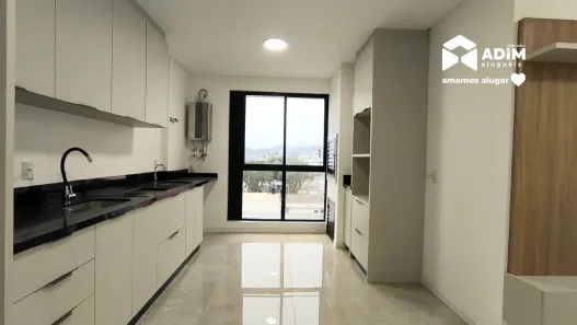 Apartamento com 3 Quartos para alugar, 72m² no Centro, Balneário Camboriú