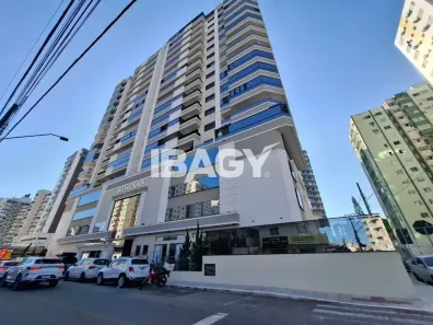 Apartamento com 2 Quartos para alugar, 89m² no Campinas, São José