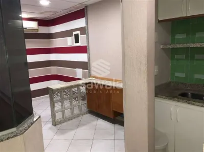 Sala Comercial à venda, 200m² no Recreio dos Bandeirantes, Rio de Janeiro