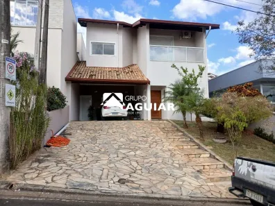Casa de Condomínio com 3 Quartos para alugar, 241m² no Jardim Monte Verde, Valinhos