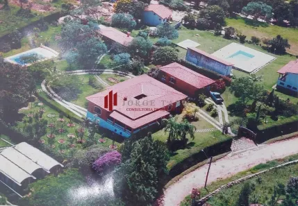 Fazenda/Sítio com 4 Quartos à venda, 500m² no Parque Valinhos, Valinhos