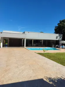 Fazenda/Sítio com 3 Quartos à venda, 2000m² no Setor Central, Nova Veneza