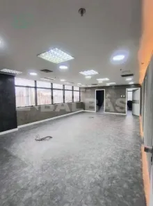 Sala Comercial à venda, 211m² no Vila Gomes Cardim, São Paulo