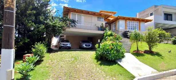 Casa com 3 Quartos para venda ou aluguel, 832m² no Alphaville, Santana de Parnaíba