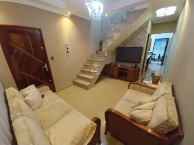 Sobrado com 3 Quartos à venda, 132m² no Parque São Vicente, Mauá