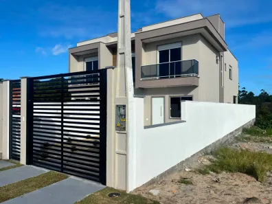 Sobrado com 3 Quartos à venda, 154m² no São João do Rio Vermelho, Florianópolis