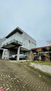 Sobrado com 3 Quartos à venda, 137m² no Jardim Carvalho, Ponta Grossa