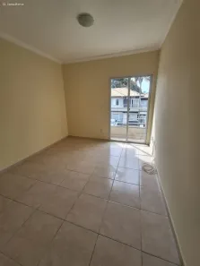 Casa de Condomínio com 3 Quartos para alugar, 87m² no Vila Oliveira, Mogi das Cruzes