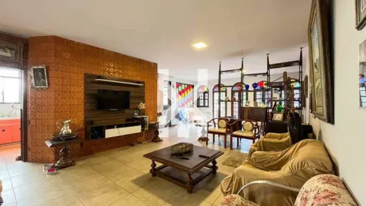 Casa com 7 Quartos à venda, 478m² no Serra, Belo Horizonte