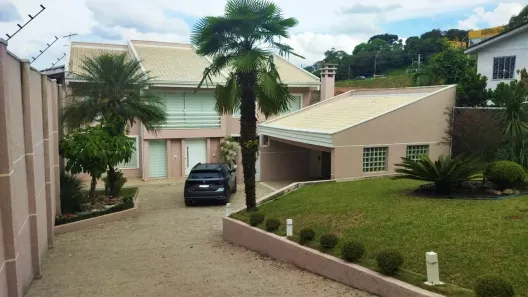Casa com 3 Quartos à venda, 244m² no Santo Inácio, Curitiba