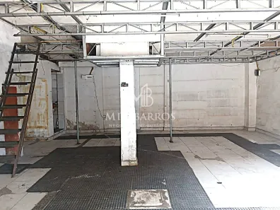 Ponto Comercial para alugar, 60m² no Santa Cruz, Rio de Janeiro