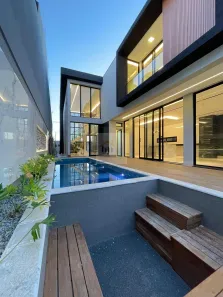 Casa com 5 Quartos à venda, 282m² no Moinho dos Ventos, Goiânia