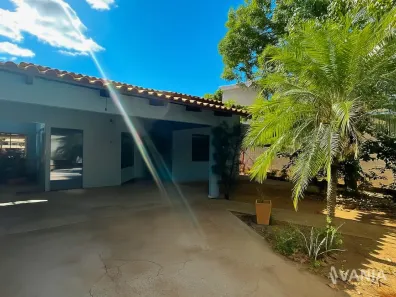 Casa com 3 Quartos para alugar, 142m² no Plano Diretor Sul, Palmas