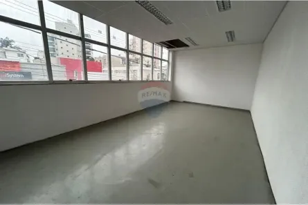 Prédio Comercial para alugar, 1500m² no Santana, São Paulo