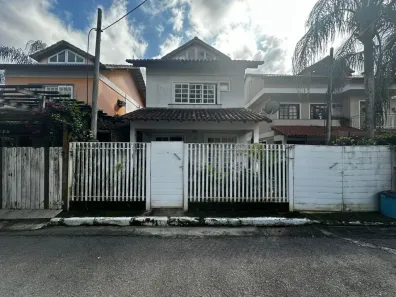 Casa de Condomínio com 4 Quartos à venda, 108m² no Vargem Pequena, Rio de Janeiro