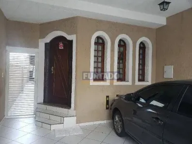 Sobrado com 3 Quartos à venda, 170m² no Vila Curuçá, Santo André